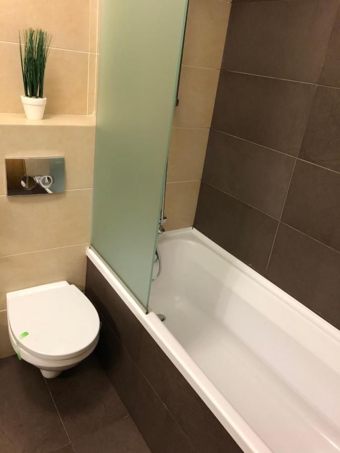 Mivardomi Accommodation Cluj-Napoca Buitenkant foto