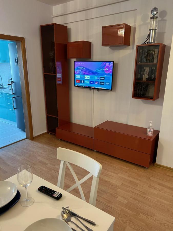 Mivardomi Accommodation Cluj-Napoca Buitenkant foto